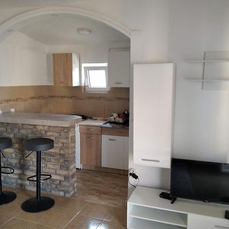 Apartmani Lalo Jankovic Sutomore Ruang foto