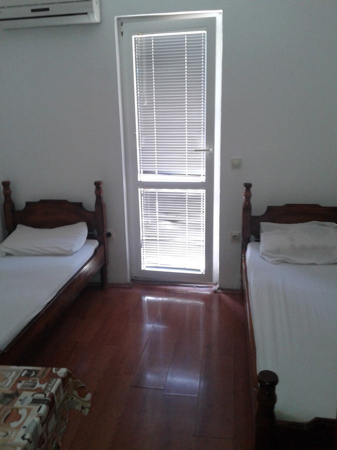 Apartmani Lalo Jankovic Sutomore Bagian luar foto